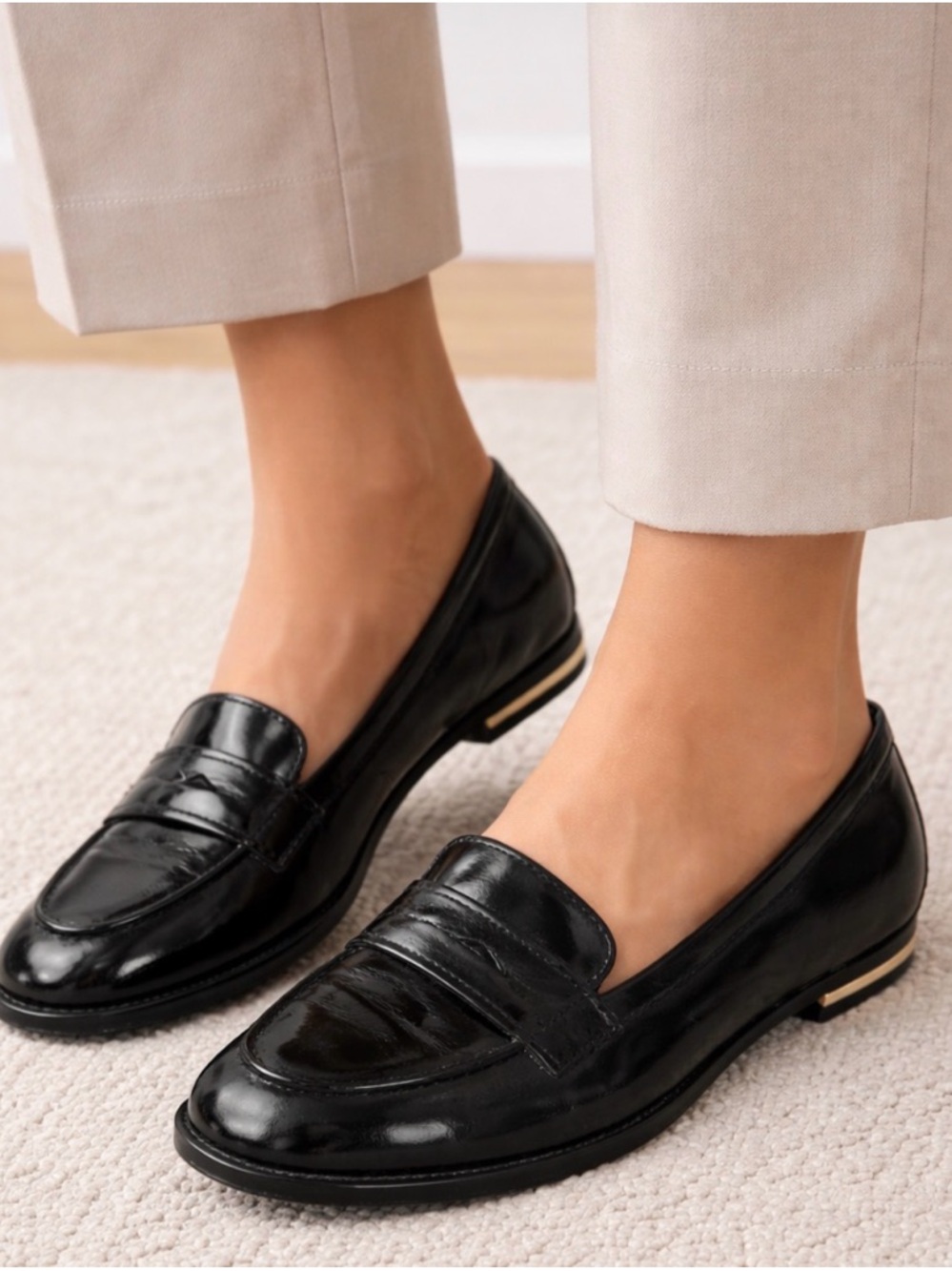 Tory Burch Black Leather Penny Loafers Size~ 6 1/2